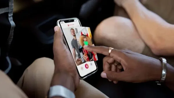 Competencia para Linkedln: la red social para conseguir empleo inspirada en Tinder