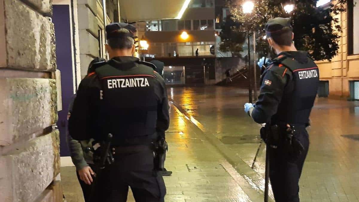 Policía autónoma de País Vasco