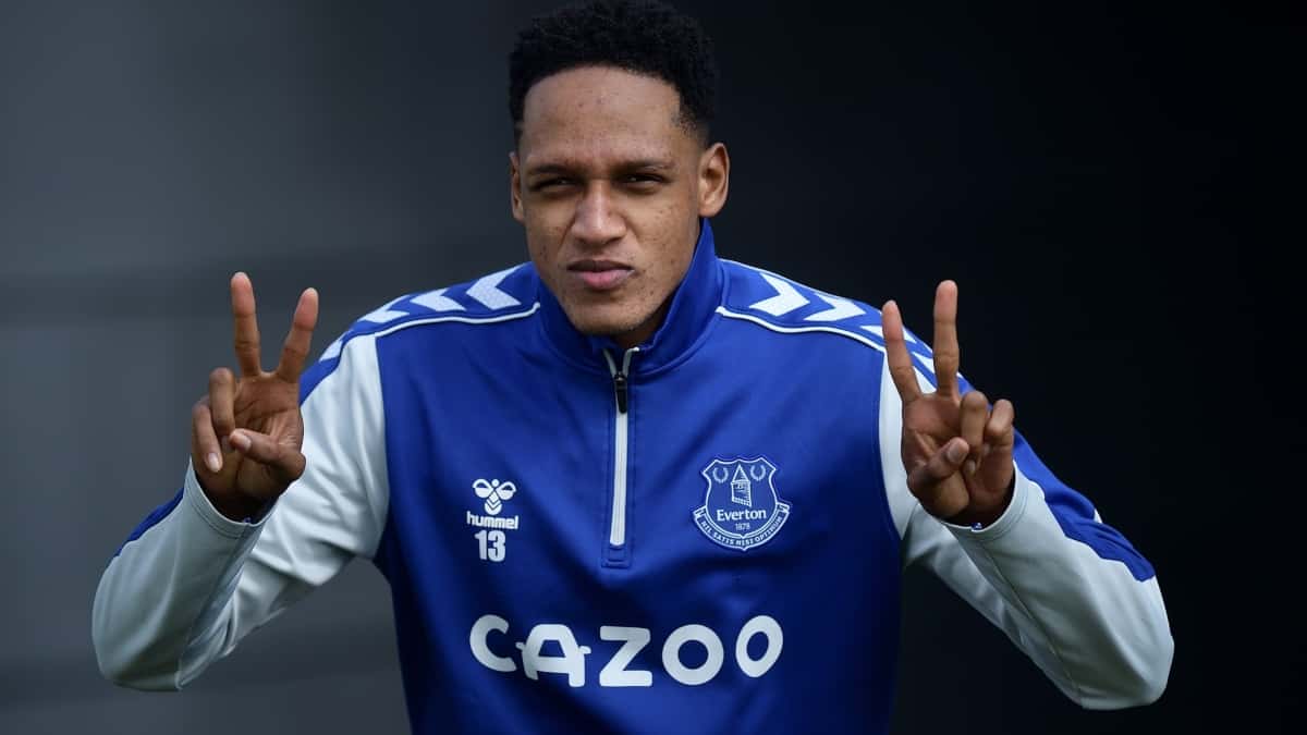 Yerry Mina y su continuidad en el Everton