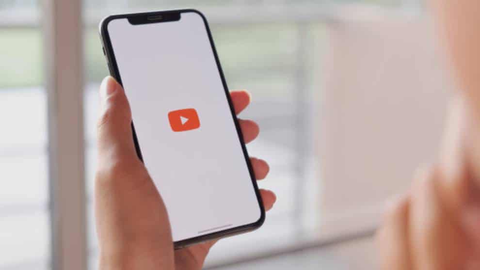 La herramienta que mantiene abierto YouTube mientras usas otra app
