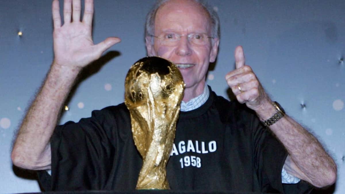 Mario Lobo Zagallo, DT, evoluciona bien en hospital de Brasil