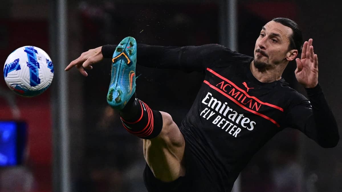 La ambición de Ibrahimovic choca con el peso de los años