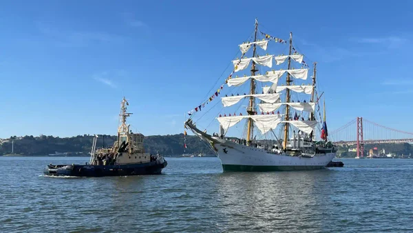 Desde lo más alto del Buque Gloria: así fue la inspección de cada rincón del embajador