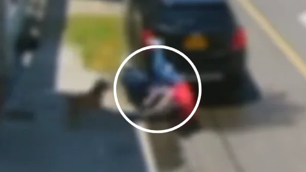 Intolerancia: hombres se fueron a golpes porque uno lavaba su carro en pleno racionamiento Intolerancia: hombres se fueron a golpes porque uno lavaba su carro en pleno racionamiento