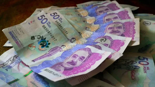 El salario que debería ganar al mes para tener una pensión superior a los 3 millones de pesos