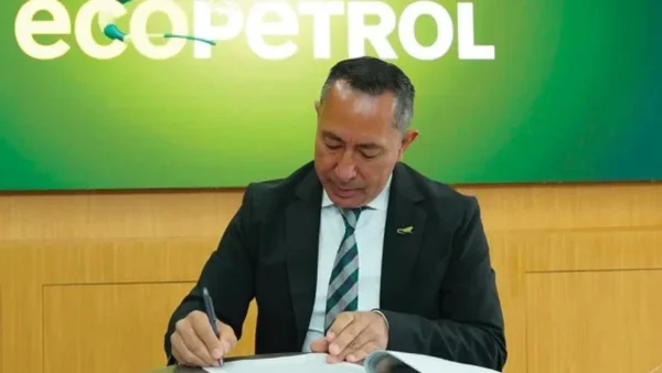 Ecopetrol importará gas desde Venezuela para cubrir demanda de Colombia: Ricardo Roa Ecopetrol importará gas desde Venezuela para cubrir demanda de Colombia: Ricardo Roa