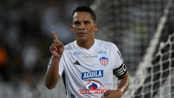 Directivos de Junior de Barranquilla tomarían drástica decisión sobre Carlos Bacca Directivos de Junior de Barranquilla tomarían drástica decisión sobre Carlos Bacca