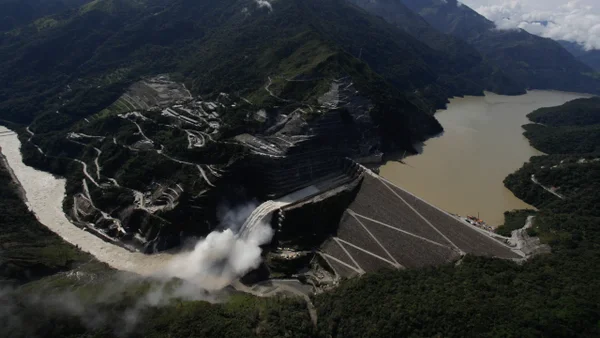 Levantan el bloqueo por protestas en las vías de acceso a Hidroituango