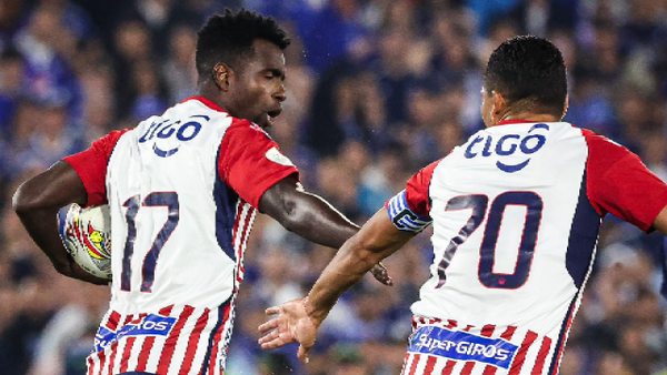 "Carlos Bacca falló como líder y Junior se equivocó del cielo a la tierra": Macnelly Torres