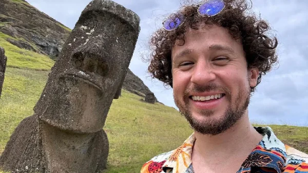 Pillofon, el nuevo operador de telefonía de Luisito Comunica llega a Colombia: estos los precios