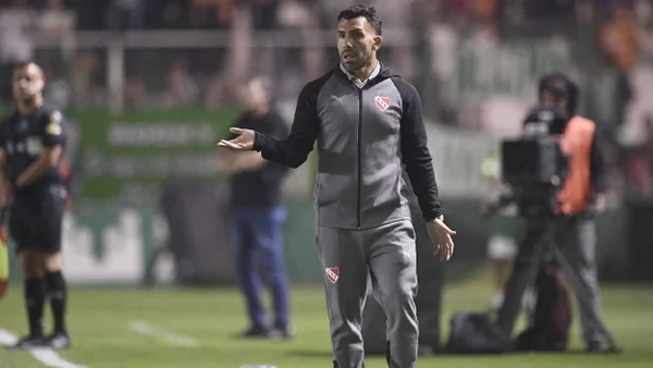 ¿Diagnostico de gravedad? Parte de salud oficial de Carlos Tévez tras ser hospitalizado