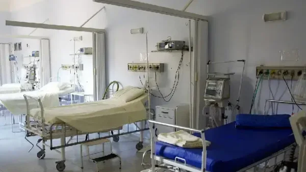 Colombia podría quedar con dos EPS por alarmantes deudas a IPS: Contraloría