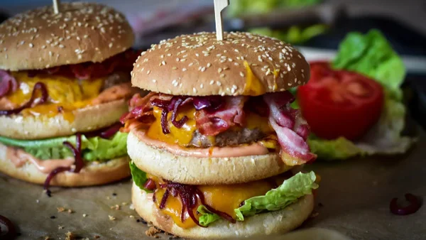 ¡Ya está por empezar el Burger Master! Estas son las hamburguesas virales del concurso