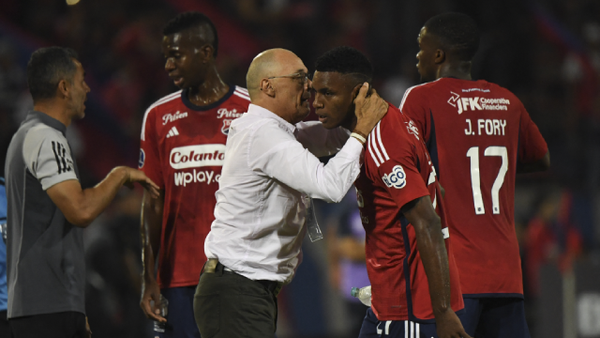 ¡Sorpresa! Medellín anunció a un exárbitro como primer fichaje para la siguiente temporada