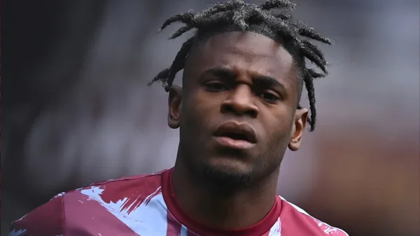 ¡Bombazo! Duván Zapata dejaría Europa por millonaria oferta del fútbol de Latinoamérica