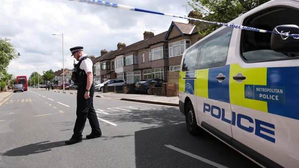 Un niño de 13 años murió en ataque con arma blanca en estación de metro de Londres