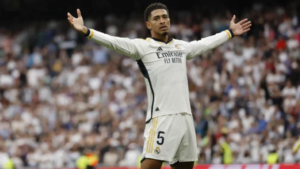 Real Madrid se coronó campeón de LaLiga de España tras dura derrota del Barcelona