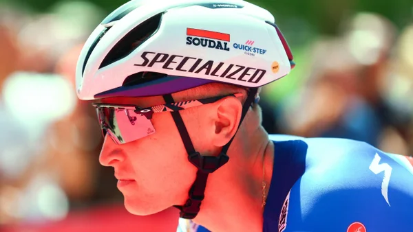 ¡Final de foto finish! Tim Merlier ganó la etapa 3 del Giro de Italia tras ataque de Pogacar