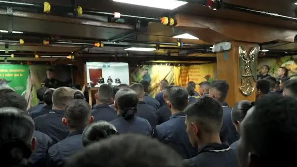 Así es la tecnología que permite la conexión entre el Buque Gloria y el mundo