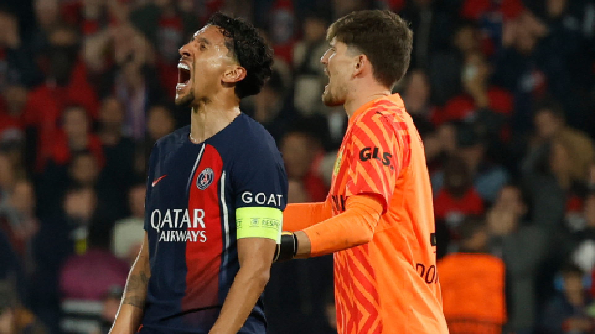 Marquinhos y su insólito error en PSG vs. Borussia Dortmund: video