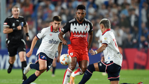 VIDEO | Miguel Borja también asiste: gran corrida y 'pasegol' en Nacional vs. River Plate