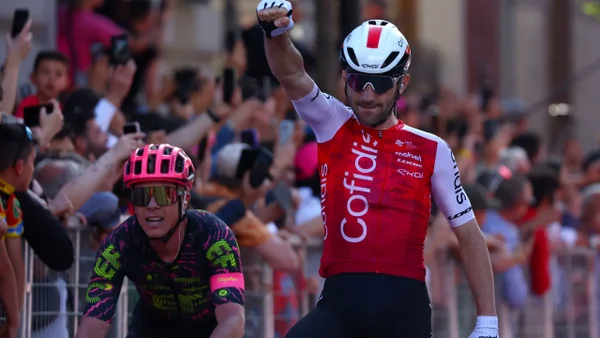 Benjamin Thomas gana la quinta etapa del Giro de Italia: vea aquí el remate