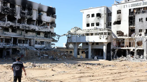 OMS advierte que solo quedan tres días de combustible en hospitales del sur de Gaza