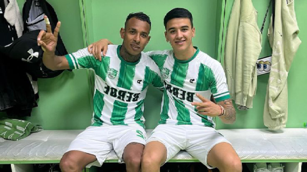 VIDEO | Sebastián Villa se despidió del Beroe con un golazo de penalti: ¿A dónde se va? VIDEO | Sebastián Villa se despidió del Beroe con un golazo de penalti: ¿A dónde se va?