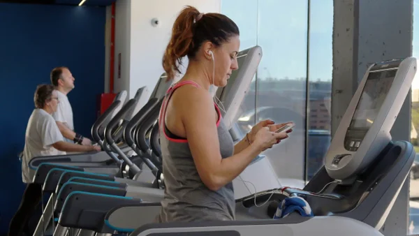 ¡La ciencia lo dice! Se reveló el ejercicio efectivo para bajar de peso después de los 40 años ¡La ciencia lo dice! Se reveló el ejercicio efectivo para bajar de peso después de los 40 años