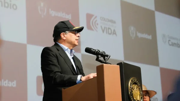 Comisión de Acusaciones pide al CNE el envío de todas las investigaciones en contra del presidente Gustavo Petro