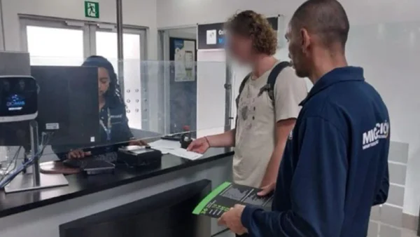 Expulsan de Colombia a un australiano por presunta explotación sexual en Medellín