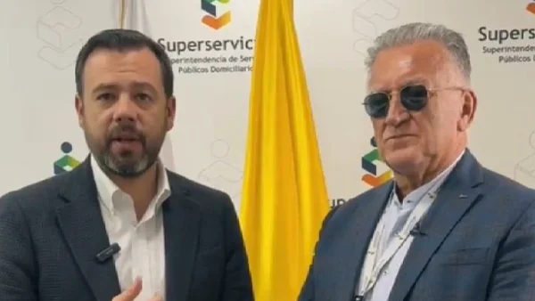 Así sería el nuevo esquema de aseo de Bogotá, según el alcalde Carlos Galán Así sería el nuevo esquema de aseo de Bogotá, según el alcalde Carlos Galán