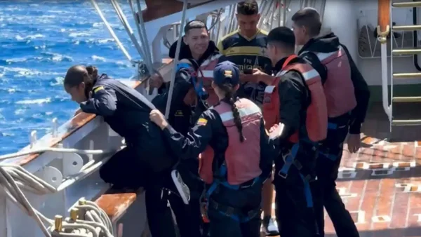 El mareo volvió al Buque Escuela Gloria por cambios repentinos del océano