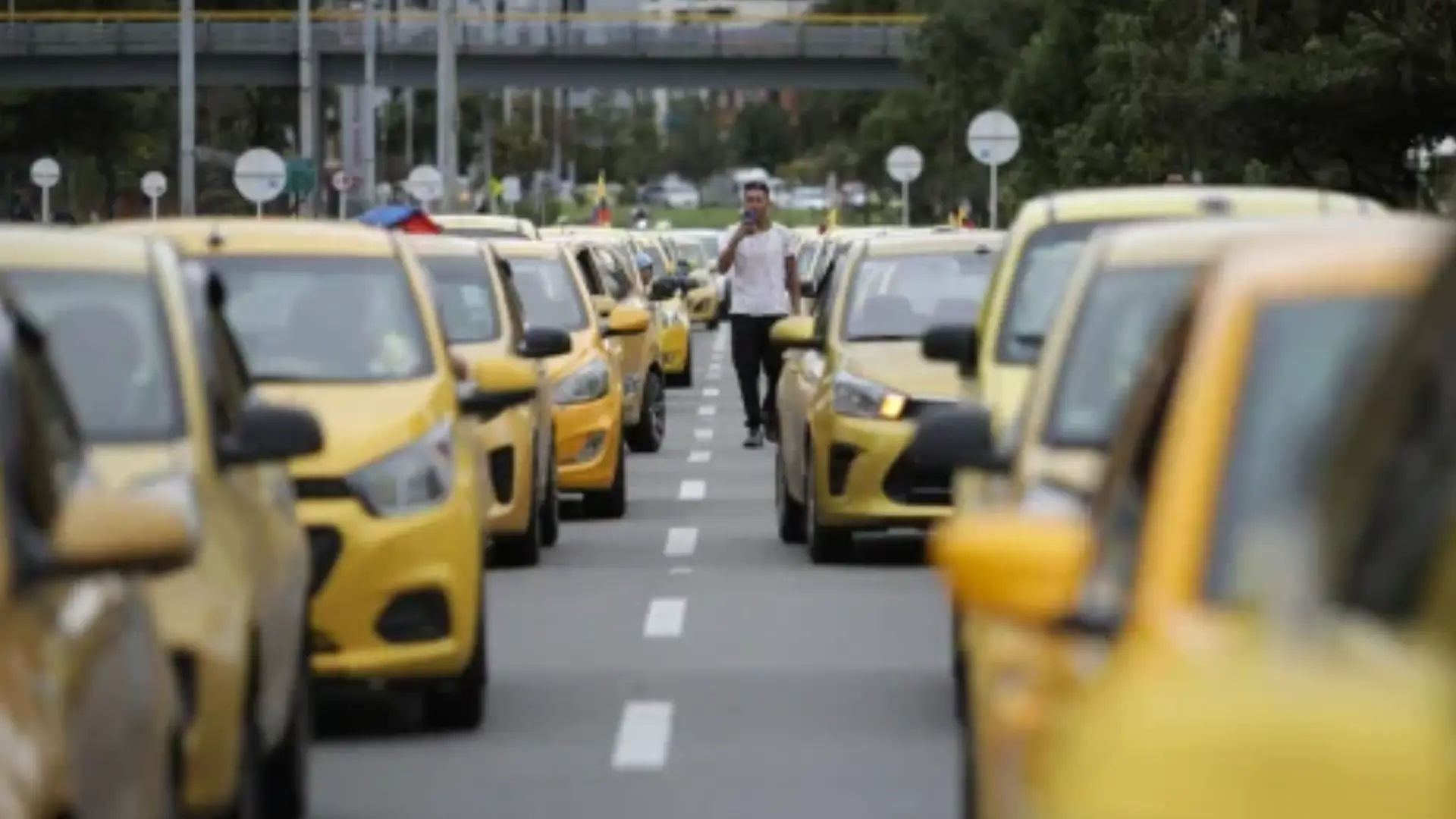 paro-de-taxista-en-bogota Paro taxistas.