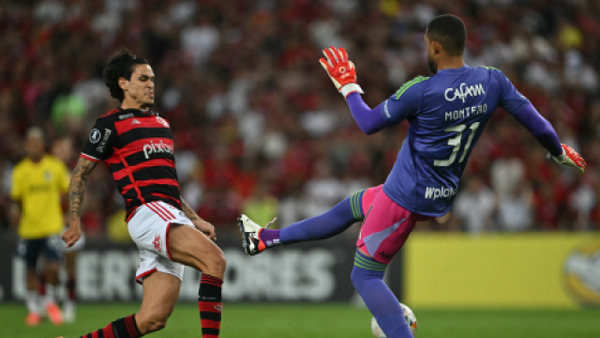 Millonarios la pasó mal contra Flamengo y se fue goleado del Maracaná: vea los goles