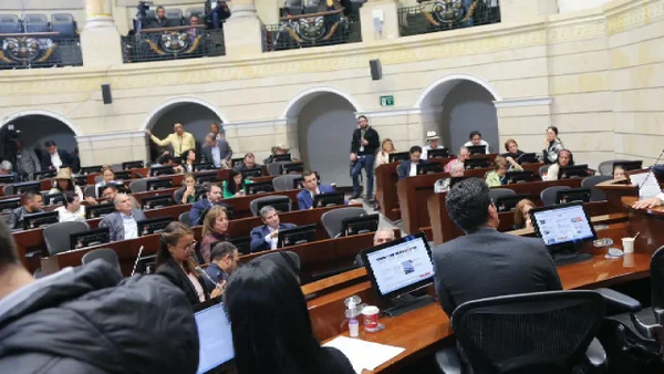"El Senado no ha tenido responsabilidad en esta crisis de salud": Comisión Séptima le respondió al presidente