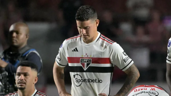 "Su imagen está debilitada", James Rodríguez recibe 'cachetazo' en España tras posible llegada al Celta de Vigo "Su imagen está debilitada", James Rodríguez recibe 'cachetazo' en España tras posible llegada al Celta de Vigo