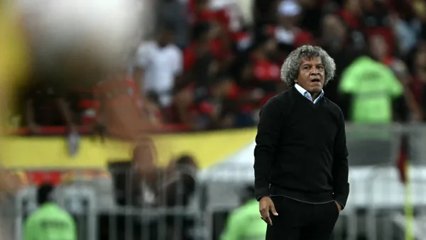 Alberto Gamero minimizó la clasificación del Bucaramanga por el 'punto invisible': "hoy somos primeros por números"