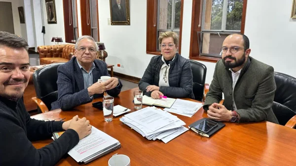 Ministra del Trabajo aprueba bonificación para sindicatos de la entidad