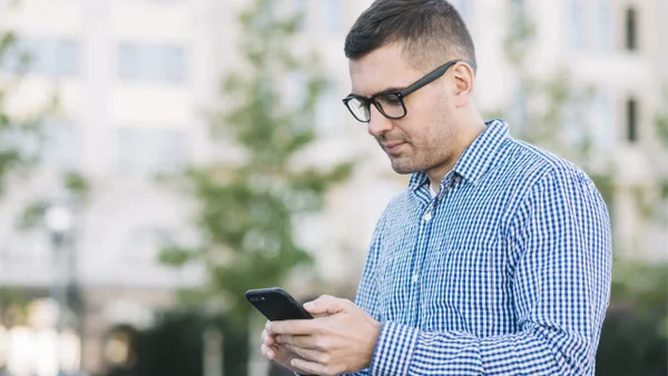 ¿Por qué los expertos recomiendan apagar el celular al menos una vez a la semana? Conozca las razones