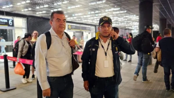 "No hemos incluido nuevos nombres en las matrices": abogados de Olmedo López y Sneyder Pinilla