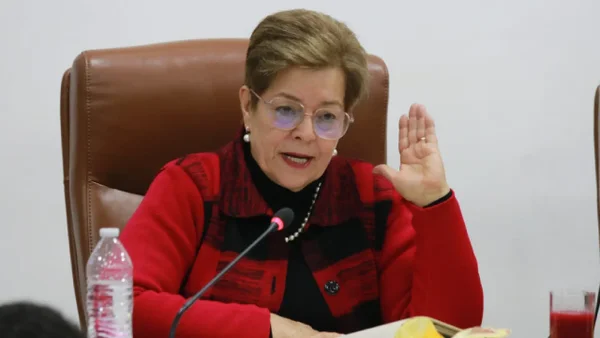 ¿Qué consecuencias habría para la ministra del Trabajo tras la queja de los sindicatos ante la OIT? ¿Qué consecuencias habría para la ministra del Trabajo tras la queja de los sindicatos ante la OIT?