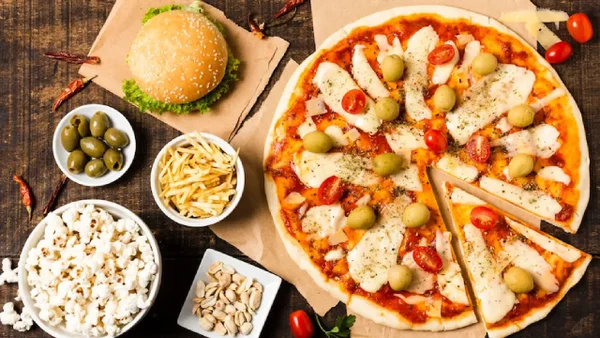 ¿Cómo comer pizza, hamburguesa y papas fritas de manera más saludable? ¿Cómo comer pizza, hamburguesa y papas fritas de manera más saludable?
