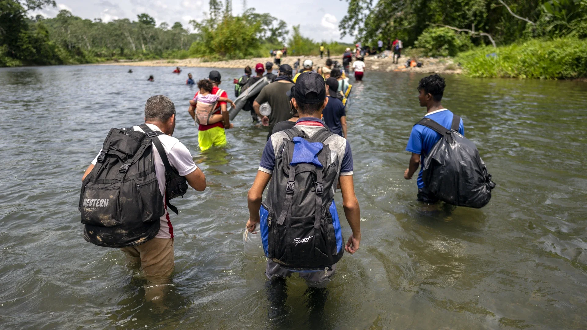 País sudamericano es el tercero del mundo con más exiliados, según informe de la ONU