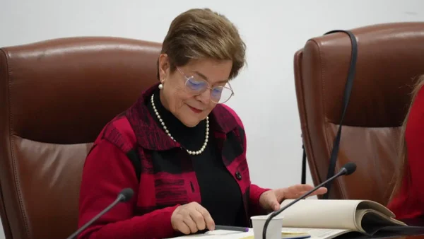 Ministra del Trabajo reaccionó a la eliminación de artículos sobre la libertad sindical de la reforma laboral