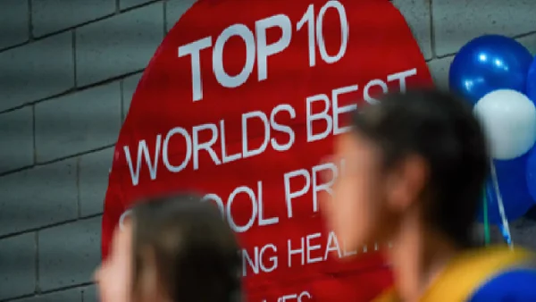 Dos colegios colombianos están entre los mejores del mundo y pueden ganar prestigioso premio