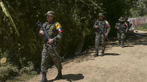 Drones explosivos: el método económico que están usando las disidencias para sembrar terror