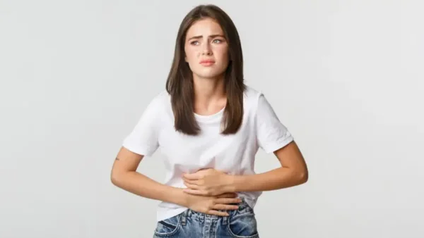 ¿Cómo curar la gastritis aguda? Estos son los consejos naturales que recomiendan los expertos