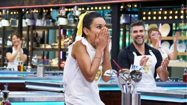Paola Rey, la primera en recibir el pin en MasterChef Celebrity 2024: ¿para qué sirve este premio? Paola Rey, la primera en recibir el pin en MasterChef Celebrity 2024: ¿para qué sirve este premio?