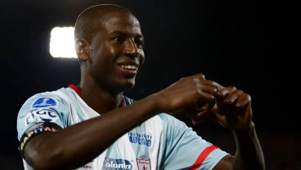 Adrián Ramos invitó a los aficionados del FPC a aplaudir a Falcao en todos los estadios